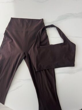 Buffbunny Legacy Flare Leggings + Halter Bra Set